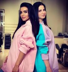 Как понять, есть ли у вас опухоль и. Ne Mama A Sestra Yuliya Volkova Pokazala V Instagram Redkoe Foto S Docheryu Pravda Samu Ee Uzhe Trudno Uznat