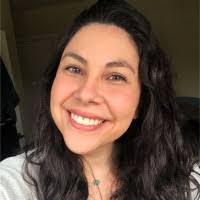 Laura Abe's Instagram, Twitter & Facebook