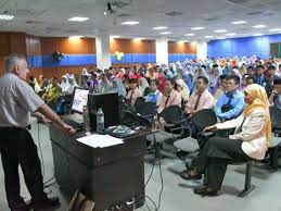 .by international islamic university malaysia (iium) the workshop aimed to incorporate fiqh muamalat in the teaching and practice of medicine. Kulliyyah Of Medicine