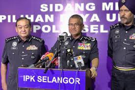 Subscribe my channel achikz channel 4 more videos and phrase bell button below to notification.#pdrmalaysia. Ketua Polis Negara Ramal Selangor Negeri Paling Panas Pada Pru14 Beritabenar