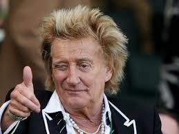 Fans gather to pay tribute to Liam Payne after One Direction star's funeral 