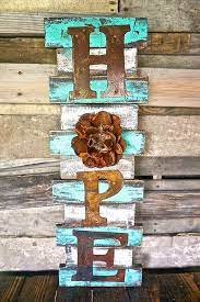 45 Easy Diy Front Porch Sign Ideas For Your Home Wood Crafts Diy Pallet Projects Wood Pallet Projects