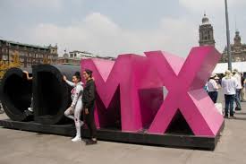 Dicho diseño, que fue presentado en el museo de la ciudad de méxico, sólo se empleará de manera institucional, por lo que el actual logo seguirá empleándose como la imagen promocional turística. Logo Cdmx Que Significa