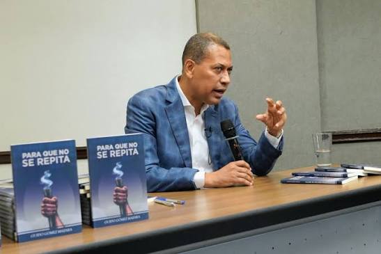 Guido Gómez Mazara convocó a sus seguidores y a la comunidad dominicana en  la ciudad de Nueva York a participar en la puesta en circulación de su libro  “Para Que No Se