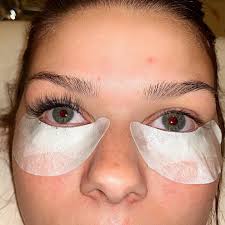 Lavish Lashes by Bri