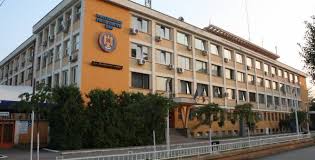 Un tânăr a fost tăiat cu sabia în plină stradă la. Schimbari In Conducerea Politiei Timis Sef Nou La Rutiera La Sectia