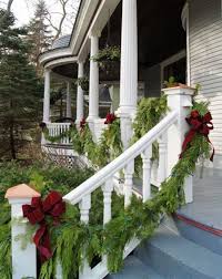 Holiday Outdoor Decorating Tips From Mariani Landscape Outdoor Holiday Decor Outdoor Christmas Christmas Porch Decor