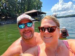 Happiest birthdays to my boat captain! Here's to another wonderful year!  Thank you for who you are and all you do, your hard work doesn't go  unnoticed! Just FYI, I can't top