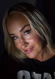 Neues Lied über verlorene Beziehungen