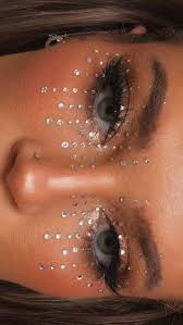 Laura Borrowman (mami0)