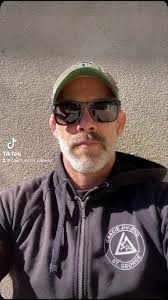 I had the privilege of leading a group breathwork sessions at a few  Jiu-Jitsu schools, helping the team tap into deeper recovery, focus, and  resilience. After 14 years of training BJJ, I know ...