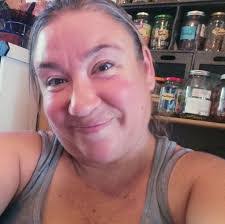 Charonda Smith's Instagram, Twitter & Facebook