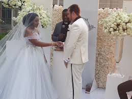 Son arrivée à ce poste constitue. For Rich And Richer Dj Stavo Weds Kudzai Pics Inside Three Men On A Boat