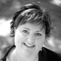 Cassie Putnam's Instagram, Twitter & Facebook