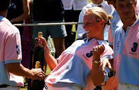Discover more from the olympic channel, including video highlights, replays, news and facts about olympic athlete zara phillips. Zara Phillips The Young Joker Who Revs Up The Royals Mirror Online