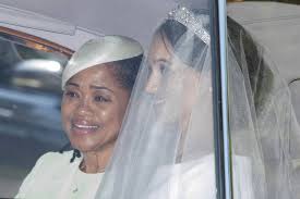 Accordingly, the veil and the dress looked spotless for the nuptials. Meghan Markle S Mom S Dress At Royal Wedding 2018 Popsugar Fashion