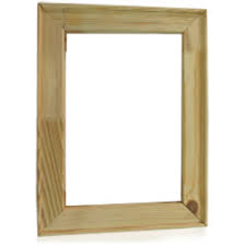 Allora questo articolo fa per voi, oggi vogliamo proporvi una cornice in legno fai da te per le vostre foto, un modo originale per creare una cornice unica e piena di carattere. Cornice In Legno Fai Da Te