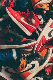 Basketball, chicago bulls, men, legend, nba, michael jordan. Robenstore Shop Redbubble Shoes Wallpaper Jordan Shoes Wallpaper Sneakers Wallpaper