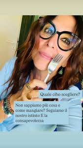 Mille informazioni rischiano di confonderci., Forse bastano tre semplici  regole?, Prestiamo attenzione a:, ✅ quanto ha viaggiato, dormito nella  plastica quel cibo? , ✅ come sto prima di mangiarlo? Lo ...