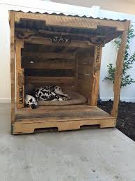 For puppies, this comfortable little dog bed out of pallets provides everything they require. 25 Diy Dog Bed Pallet Projects