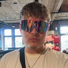 BhaSol (@SolRussell2)