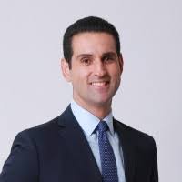 Harry Tachjian's Instagram, Twitter & Facebook