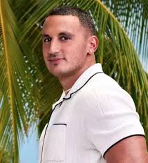 Nick Grasso's Instagram, Twitter & Facebook