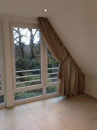 Pin Von Sylwia Piegza Auf Zaslony Dachschrage Dachschrage Fenster Und Gardinen Fur Dachfenster