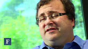 Meet Two Investors Behind LinkedIn and Facebook [Video]