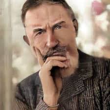 London Shaw's Instagram, Twitter & Facebook