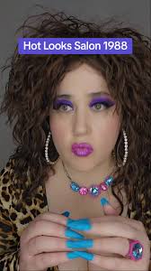 Hot Looks Salon 1988: Donna's Hair Styling Adventure