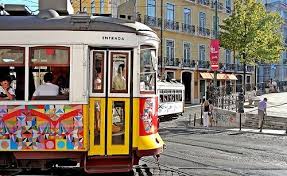 【疫情更新1·11】葡萄牙總統染疫 圖為2020年7月1日，葡萄牙總統德索薩出席一個在埃爾瓦斯城堡舉行的活動儀式。 （carlos alvarez / getty images） åˆ©å¥½ è'¡è„ç‰™å±…ç•™å¡ç­‰è¯ä»¶æœ‰æ•ˆæœŸå†æ¬¡å»¶é•¿ ç–«æƒ…