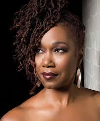 Dayna Douglas's Instagram, Twitter & Facebook