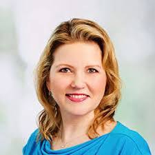 Lori Cummings's Instagram, Twitter & Facebook