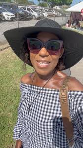 Saturday “Sweetness” comes in many forms:- Found this great sweetbread in a  Rubis petrol station, had just been delivered & was still warm! 😋 Fresh  fruit great way to start the day