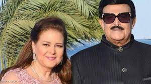 بدورها، كشفت الفنانة المصرية لبلبة، وصديقة الفنان الراحل سمير غانم ، والفنانة دلال عبد العزيز في تصريحات خاصة لموقع سكاي نيوز عربية، إنها قامت بالاتفاق مع الفنانات في الوسط الفني خاصة المقربين من دلال على إخفاء خبر وفاة زوجها، مؤكدا أنهن يحرصن مع بناته إيمي ودنيا سمير. Ø±ØºÙ… Ø³Ù„Ø¨ÙŠØ© ÙƒÙˆØ±ÙˆÙ†Ø§ Ù„Ù…Ø§Ø°Ø§ ØªØ£Ø®Ø± Ø´ÙØ§Ø¡ Ø§Ù„ÙÙ†Ø§Ù†Ø© Ø¯Ù„Ø§Ù„ Ø¹Ø¨Ø¯ Ø§Ù„Ø¹Ø²ÙŠØ² Ø£Ø®Ø¨Ø§Ø± Ø³ÙƒØ§ÙŠ Ù†ÙŠÙˆØ² Ø¹Ø±Ø¨ÙŠØ©