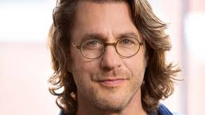 Apple TV+ prepara adaptação televisiva dos livros com John Rain