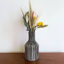 Annonce vente grand vase noir grand vase noir en porcelaine (petite quasi neuf : Grand Vase Garafe Noir