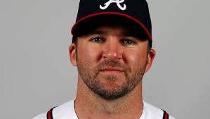 Giants call up Dan Uggla