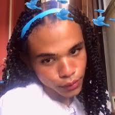 Axel Brooks (@axelbrks) • Threads, Say more