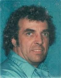 Robert Pinkowski's Instagram, Twitter & Facebook