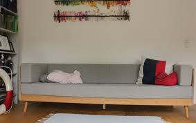 Sie haben lust darauf, ihrer eigenen kreativität freien lauf zu lassen? Neues Jahr Neues Sofa Selbstgebaut Naturlich Nachhaltigkeitsblock