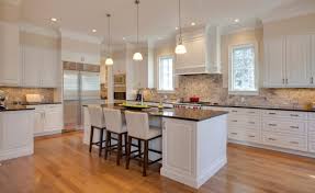 Backsplash Also The Wall Color Is Benjamin Moore Muslin And The Trim Is Benjamin Moore Cloud W Beige Kitchen Brown Granite Countertops Brown Kitchen Cabinets