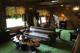Jungle Room Bild Von Elvis Presley Graceland Tour Mit Audioguide Und Flugzeugen Memphis Tripadvisor