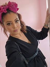 Stephanie Jane (@curlylinguist) • Instagram photos and videos