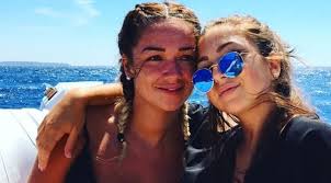 Jessica Thivenin Critique Le Fils De Manon Marsault Et Julien Tanti Le Snap De Jazz Seme Le Doute En 2020 Julien Tanti Jazz Julien