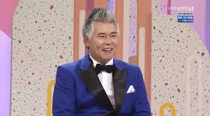요즘 기준으로는 아주 큰 것 같지 않지만, 2018년 기준 환갑인 나이에 키 180cm는 어마어마한 장신이다. ì•„ì¹¨ë§ˆë‹¹ ì´ë™ì¤€ íƒœê¶Œë„ êµ­ê°€ëŒ€í'œ ì¶œì‹  ì„¸ê³„ì„ ìˆ˜ê¶Œ 3ë²ˆ ì¶œì „ ìŠ¤íƒ€íˆ¬ë°ì´