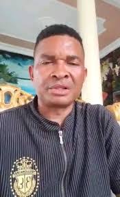 Billie Clemens's Instagram, Twitter & Facebook