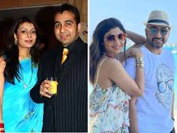 Raj had said that reena's husband and kavita had an affair. P159p0bok4i2mm