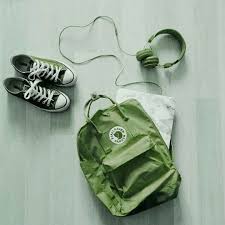 A hinaegi moodboard with a soft green and brown aesthetic, with ship elements! Soft Green Aesthetic Pfp Novocom Top